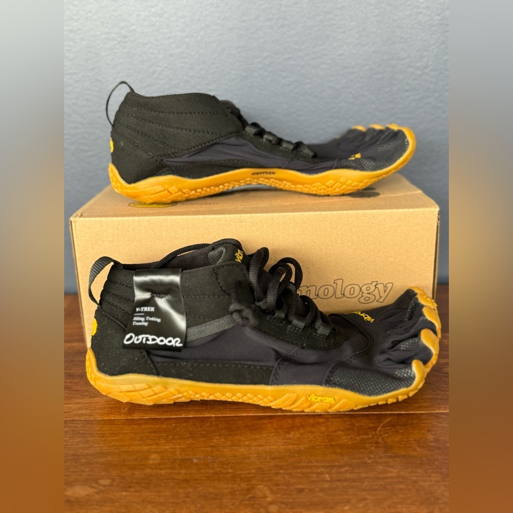Vibram Five Finger Barefoot Shoes EU 42
